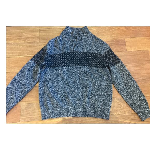 GAP Fairisle Lambswool Winter Sweater - Picture 2 of 7